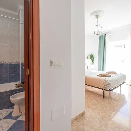 Vakantiehuis Casa Vacacional En Medina Playa Torrecilla *